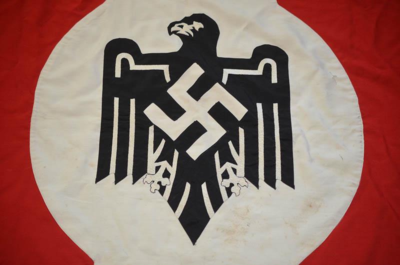 THIRD REICH SPORTS ORGANISATION FLAG FOR A RIFFLE ASSOCIATION CLUB.