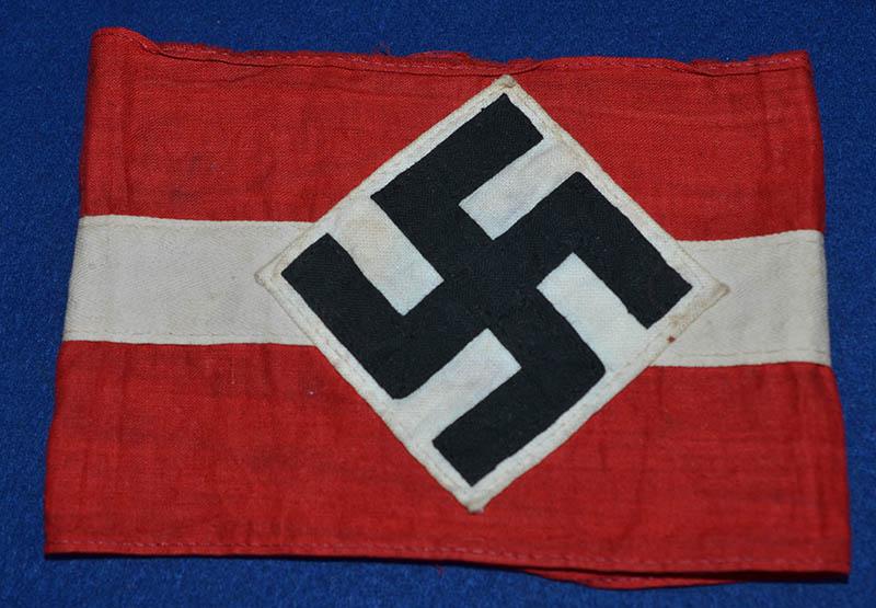 HITLER YOUTH ARM BAND, EARLY EXAMPLE.