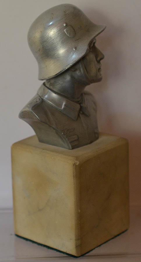 THIRD REICH BUST OF GERMAN SOLDIER ON MARBLE BASE.