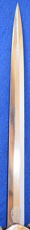 GERMAN ARMY OFFICERS DAGGER 1935 MODEL BY HOLLER COMPLETE WITH SILVER KNOT.