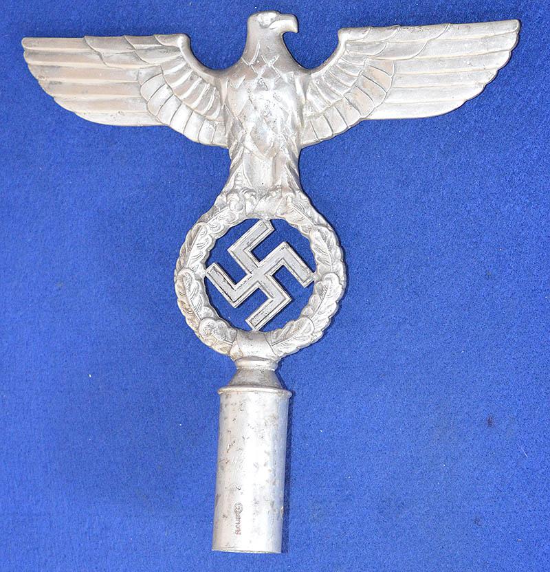 THIRD REICH 2ND PATTERN NSDAP POLITICAL LEADER BANNER TOP EAGLE.