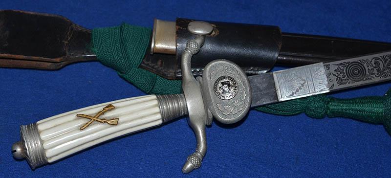 THIRD REICH RIFLE ASSOCIATION DAGGER BY ALCOSO COMPLETE WITH HANGER AND KNOT.