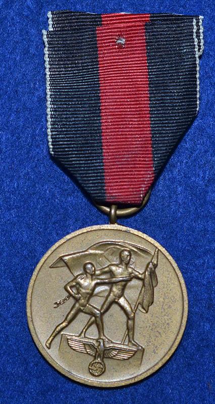 GERMAN 1938 CZECHOSLOVAKIAN OCUPATION MEDAL.