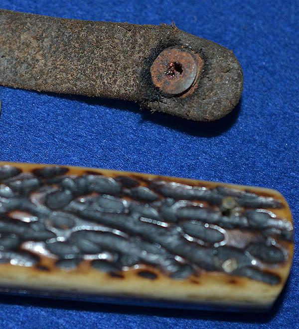 ANTIQUE SWIDISH HUNTING KNIFE.