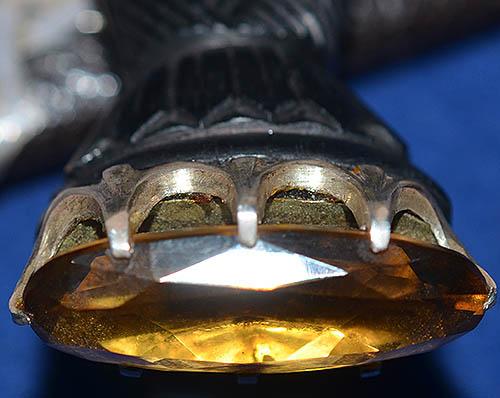 SCOTTISH SKIN DUBE KNIFE WITH SILVER MOUNTS.
