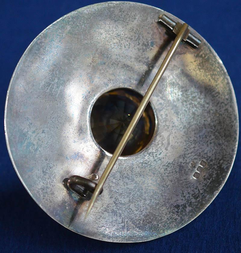SCOTTISH SILVER PLAID BROOCH KILT BADGE.